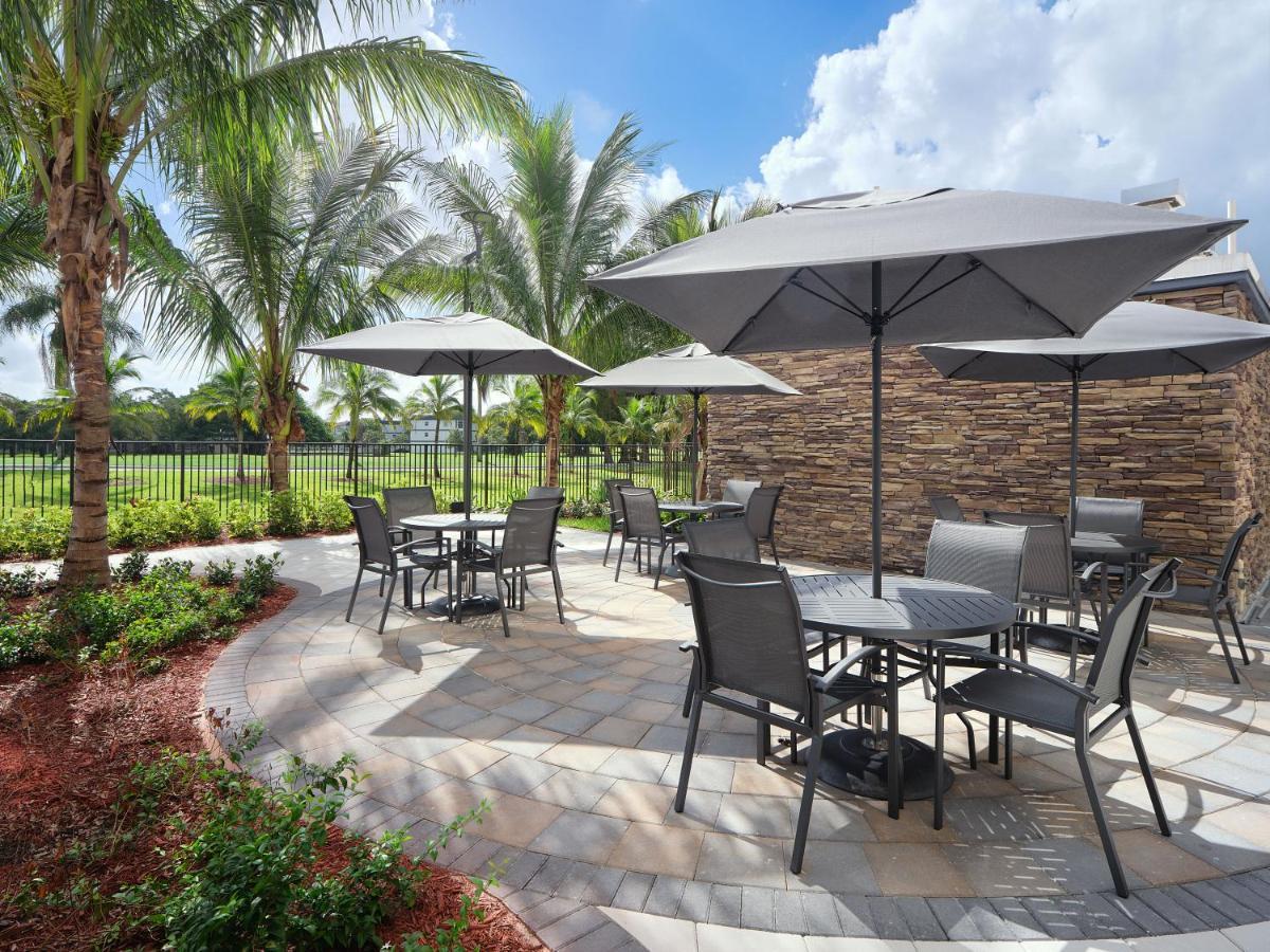 Fairfield Inn & Suites By Marriott Fort Lauderdale Northwest Tamarac Exteriör bild